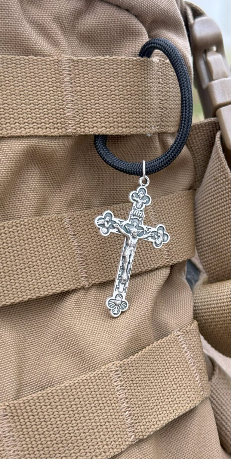 Crucifix 2 4